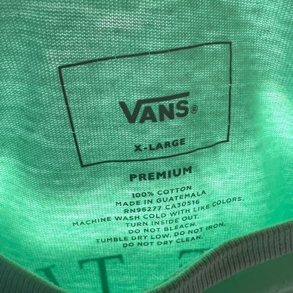 Vans Tshirt MENS XL - Picture 4 of 5
